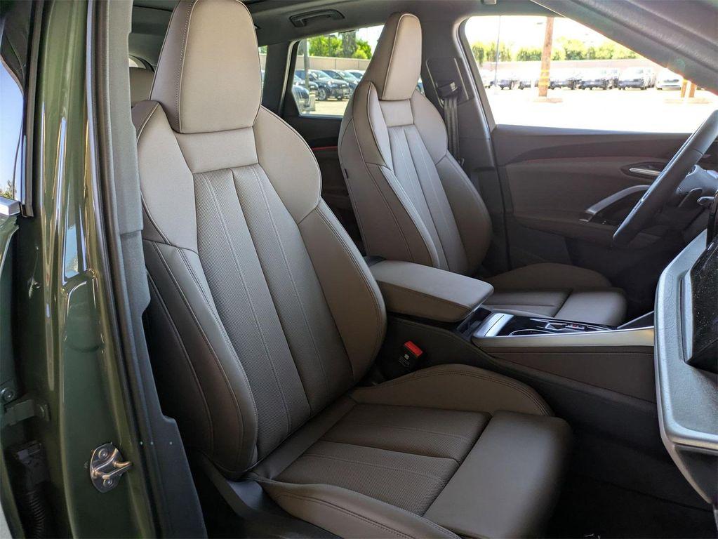 new 2025 Audi Q5 car, priced at $61,890