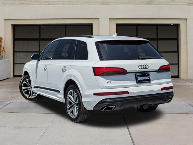 new 2025 Audi Q7 car, priced at $68,820