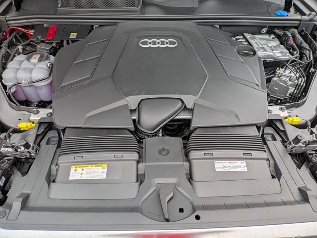 new 2025 Audi Q7 car, priced at $75,270
