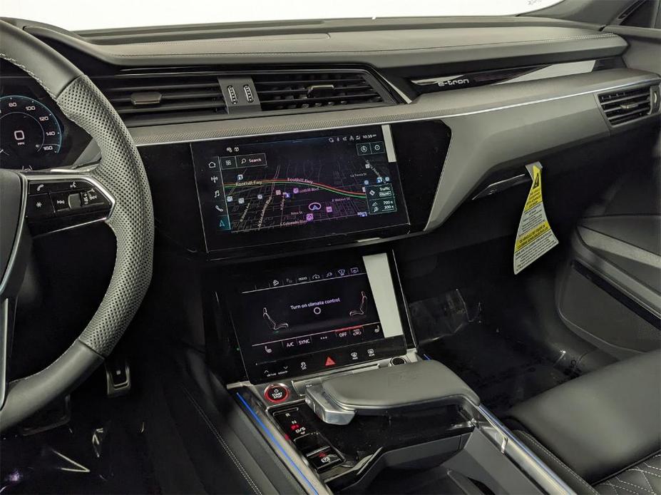 new 2024 Audi SQ8 e-tron car, priced at $101,285