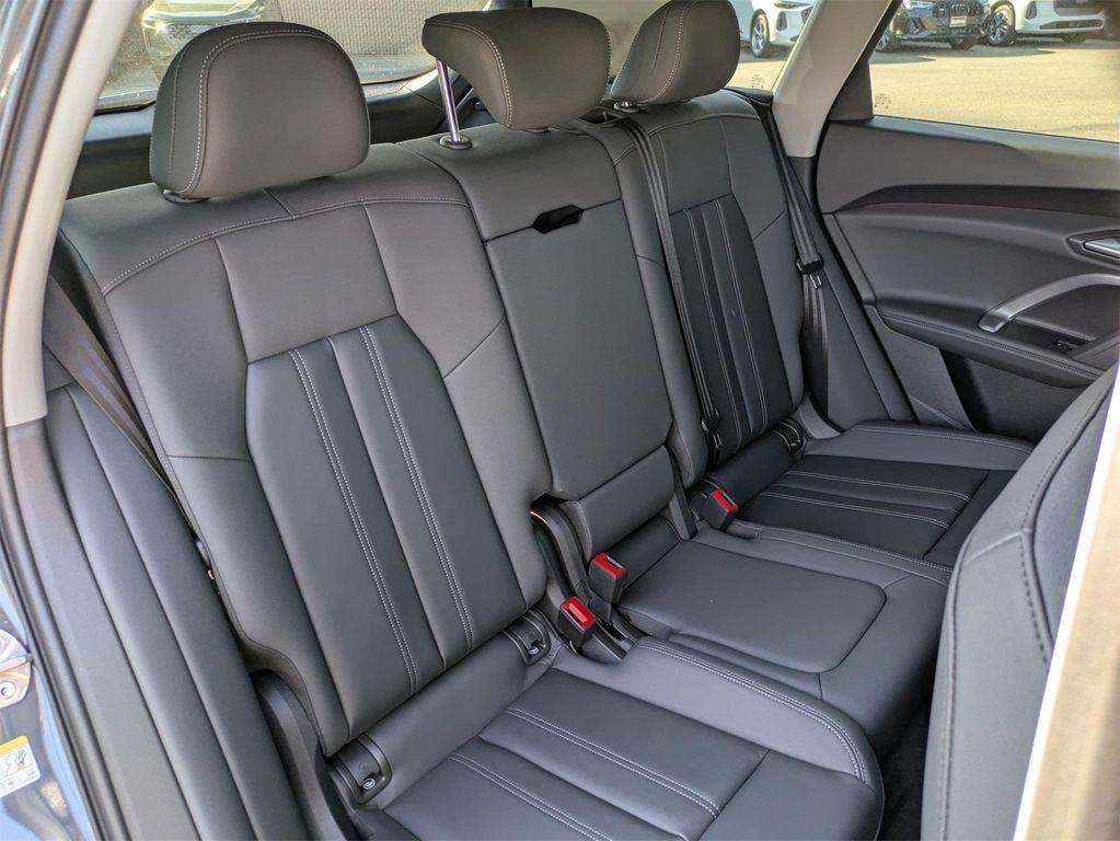 new 2025 Audi Q5 car, priced at $60,140