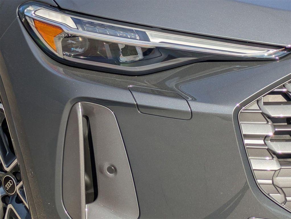 new 2025 Audi Q5 car, priced at $60,140