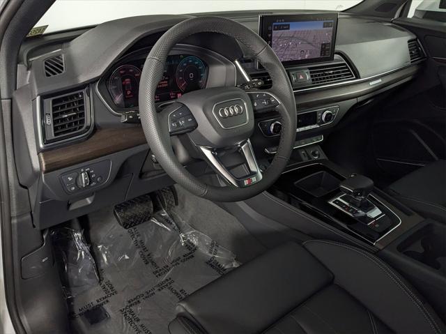 new 2025 Audi Q5 car, priced at $69,160