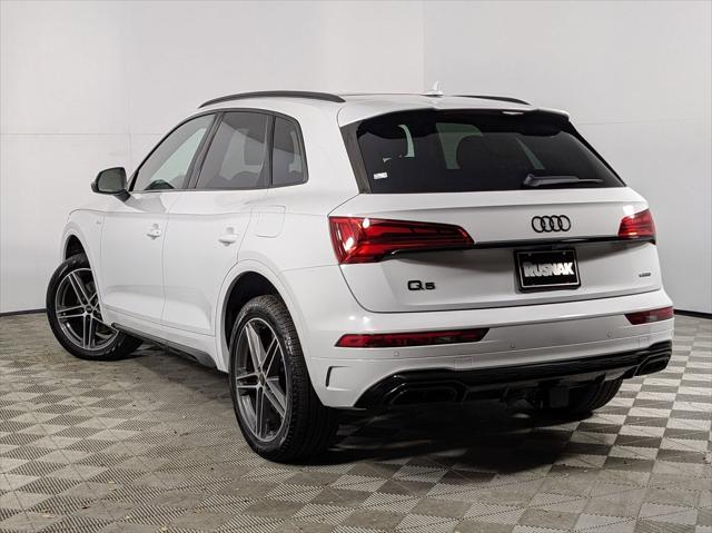 new 2025 Audi Q5 car, priced at $69,160