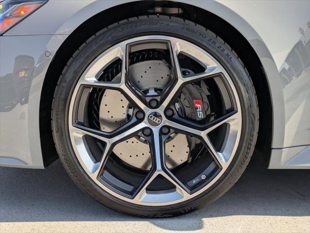new 2025 Audi RS 6 Avant car, priced at $135,495