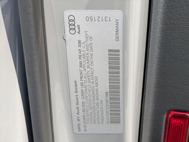 new 2025 Audi RS 6 Avant car, priced at $135,495