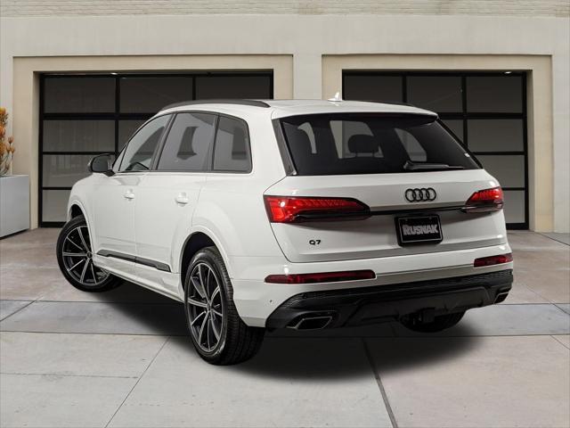 new 2025 Audi Q7 car, priced at $69,225