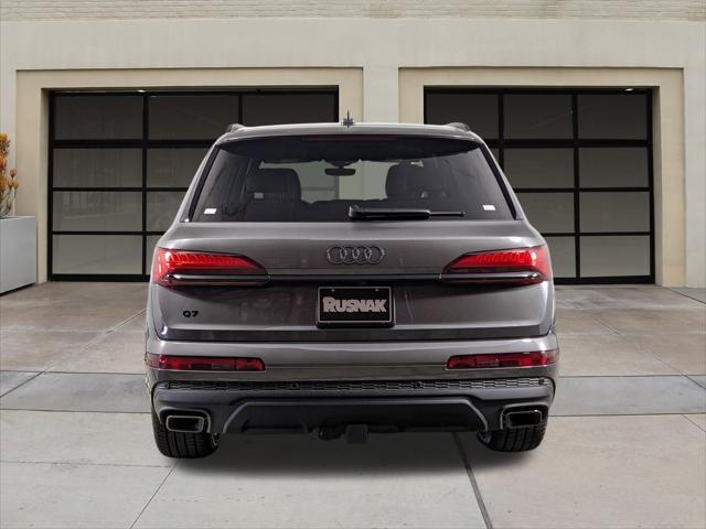 new 2025 Audi Q7 car, priced at $69,920