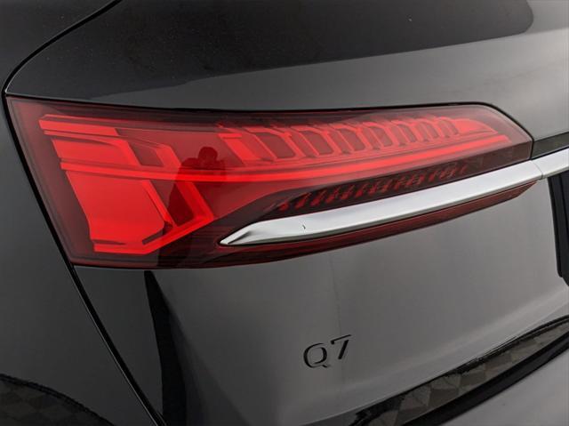 new 2025 Audi Q7 car, priced at $75,510