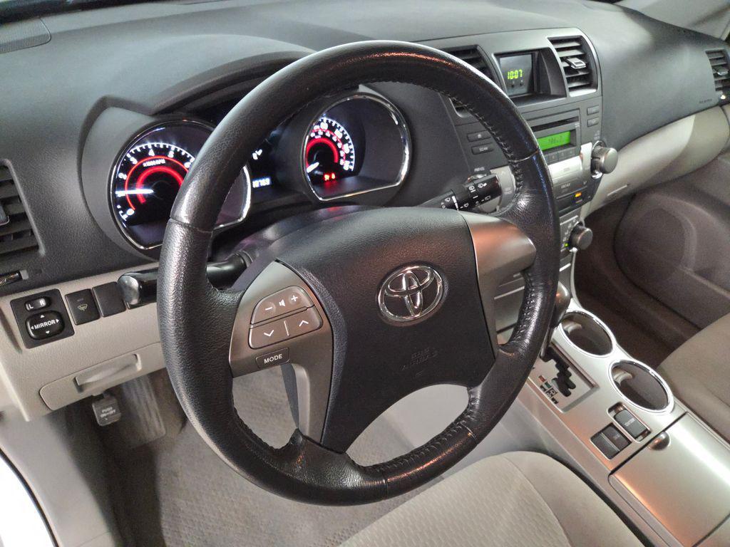 used 2010 Toyota Highlander car, priced at $11,892