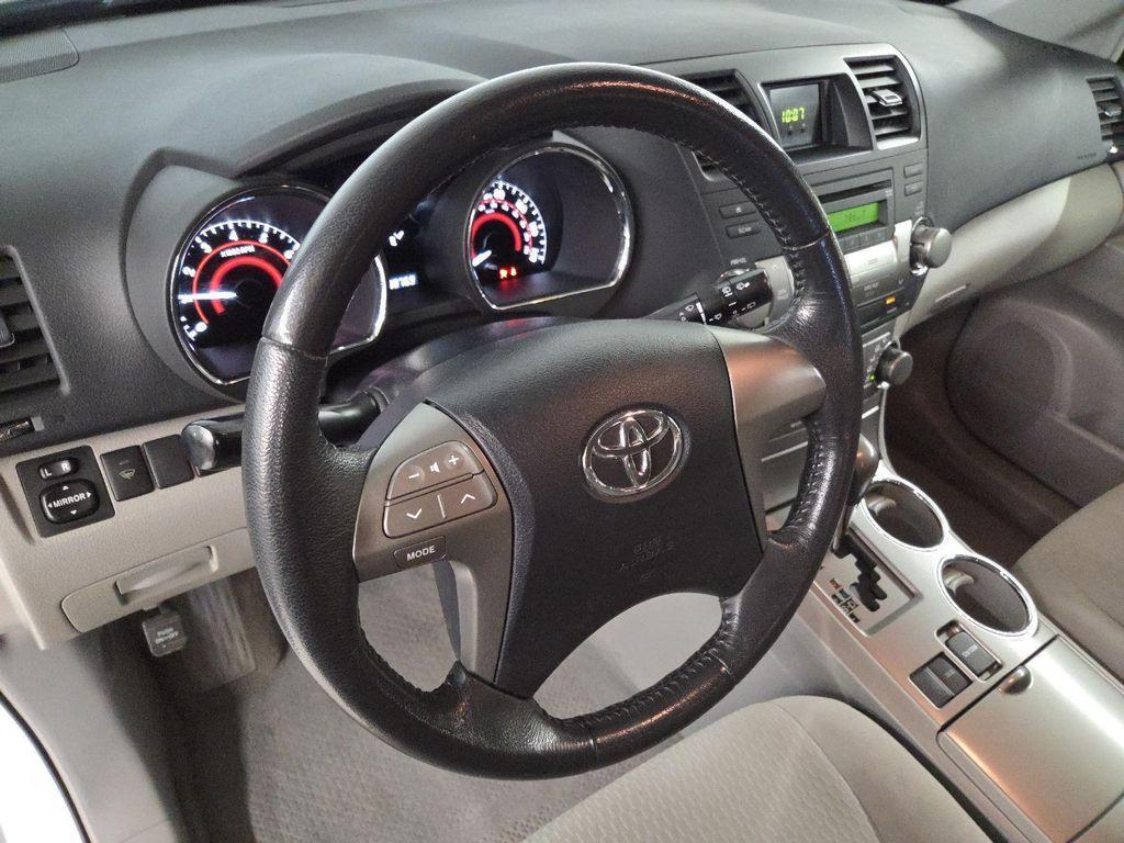 used 2010 Toyota Highlander car, priced at $11,892