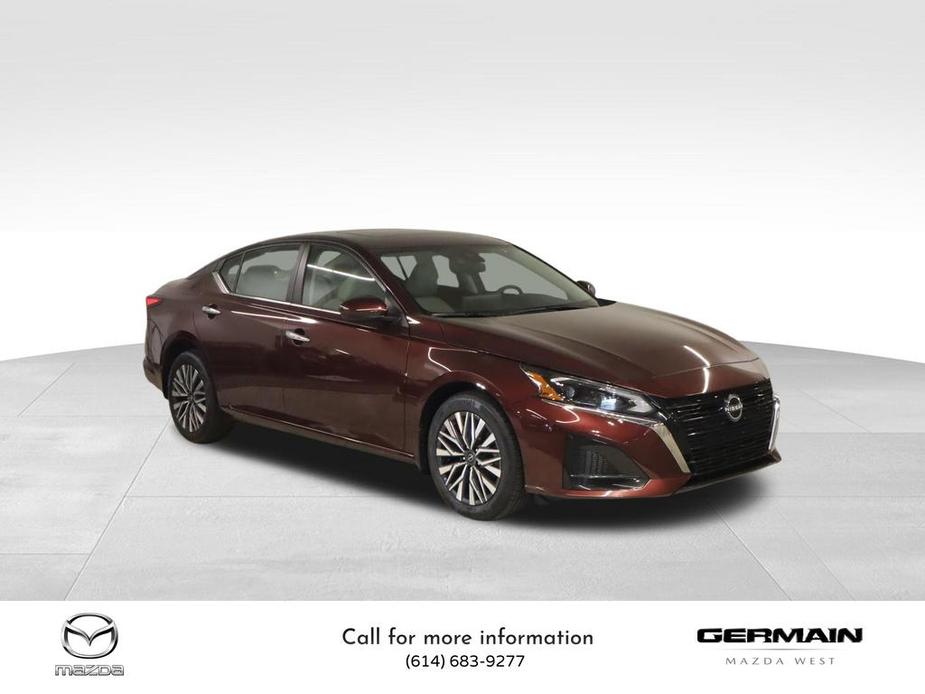 used 2023 Nissan Altima car, priced at $23,321