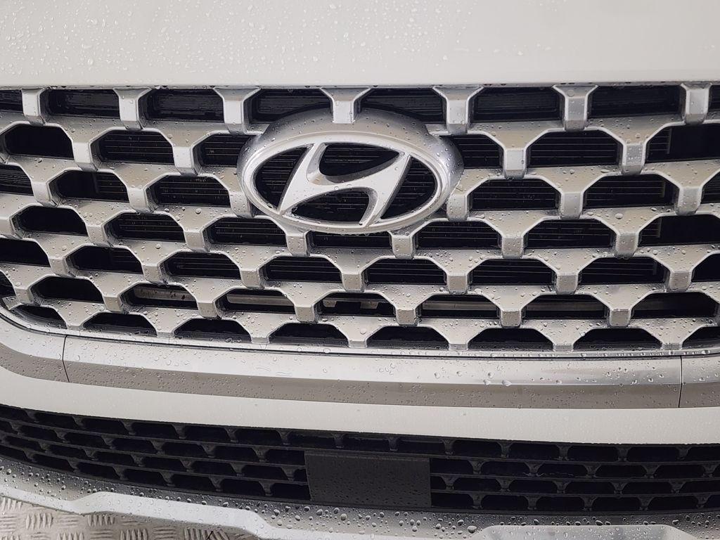 used 2021 Hyundai Santa Fe car, priced at $18,499