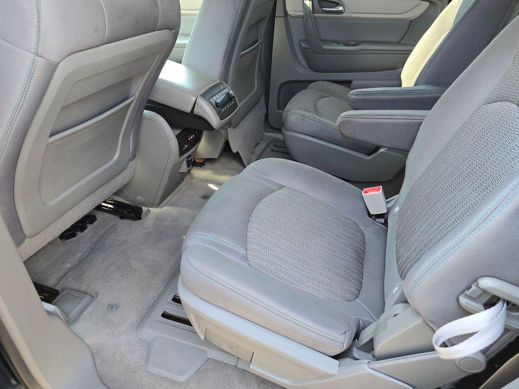 used 2016 Chevrolet Traverse car, priced at $12,000