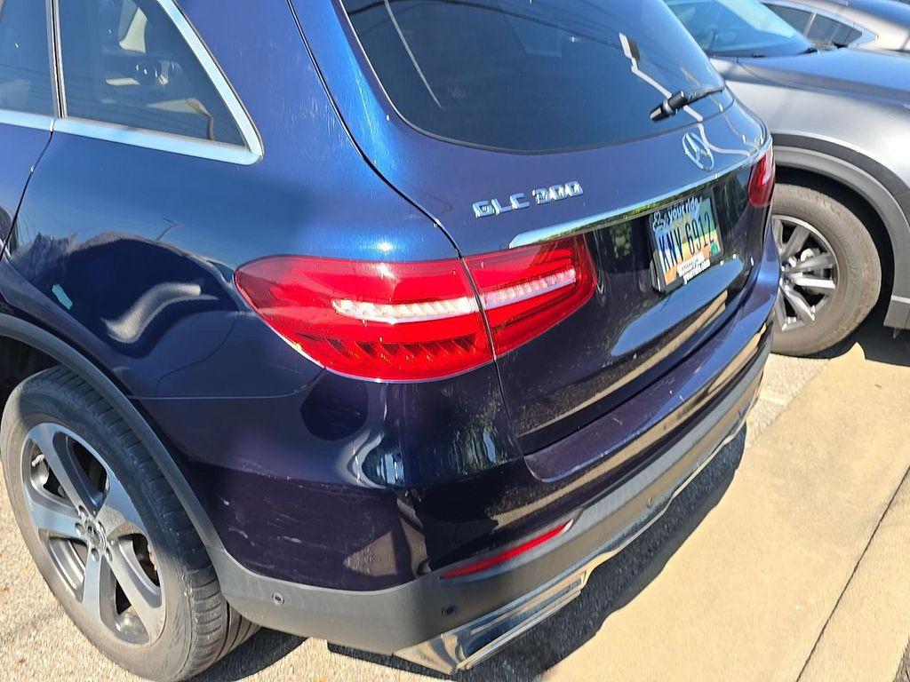used 2019 Mercedes-Benz GLC 300 car, priced at $18,897