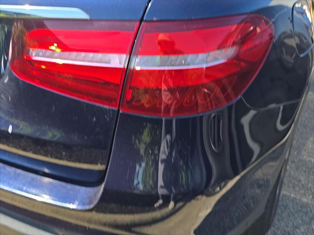 used 2019 Mercedes-Benz GLC 300 car, priced at $18,897