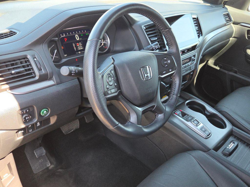 used 2022 Honda Passport car, priced at $32,990