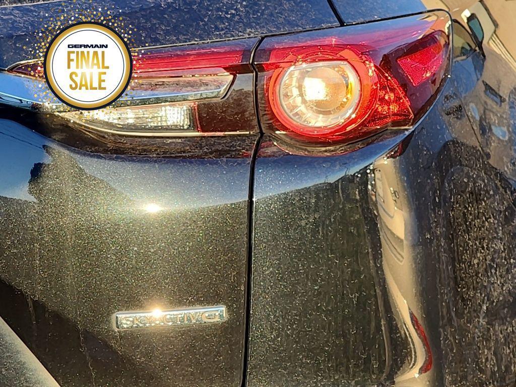 used 2022 Mazda CX-9 car, priced at $24,399