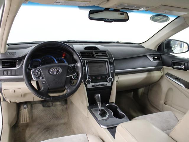 used 2014 Toyota Camry Hybrid car, priced at $7,749