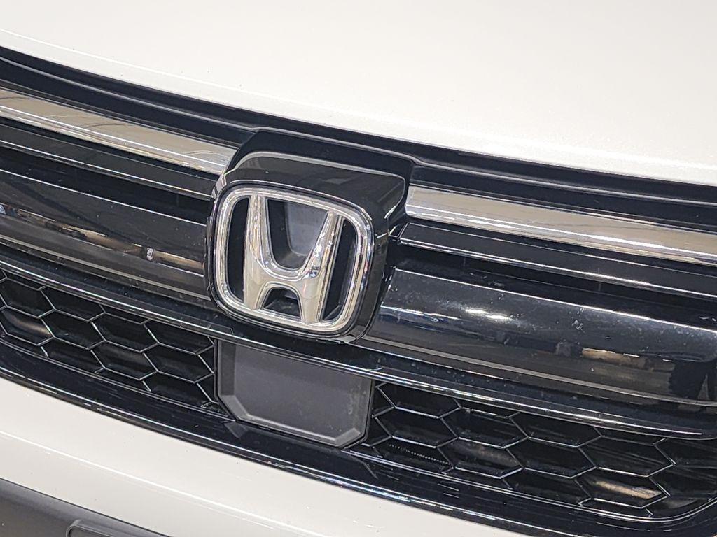 used 2021 Honda CR-V car, priced at $24,000