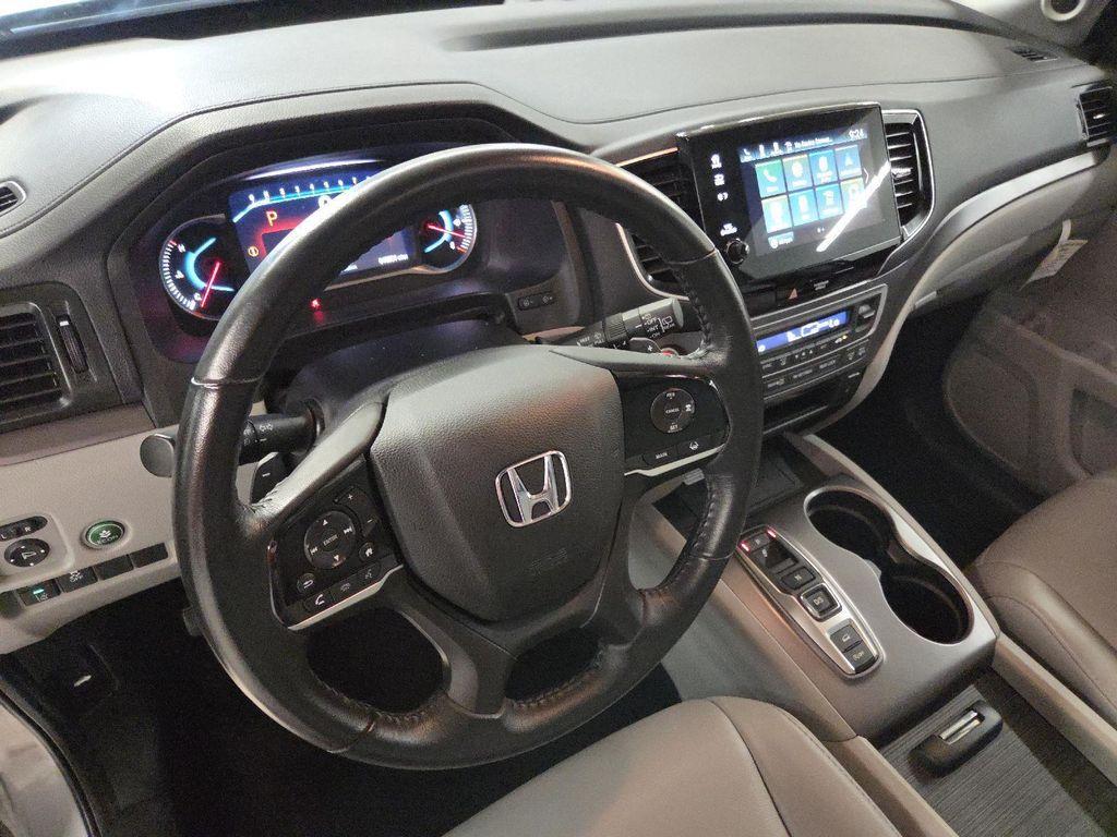 used 2022 Honda Pilot car, priced at $35,285