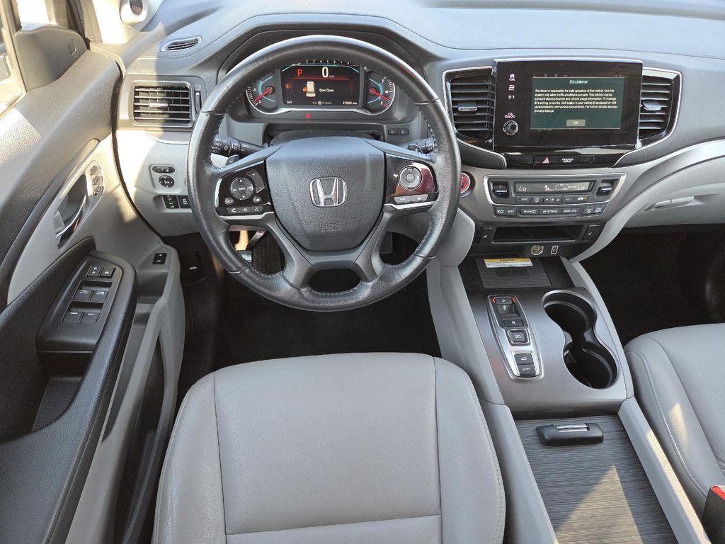 used 2022 Honda Pilot car, priced at $35,285