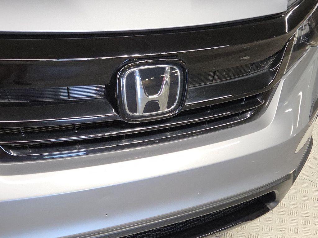 used 2022 Honda Pilot car, priced at $35,285
