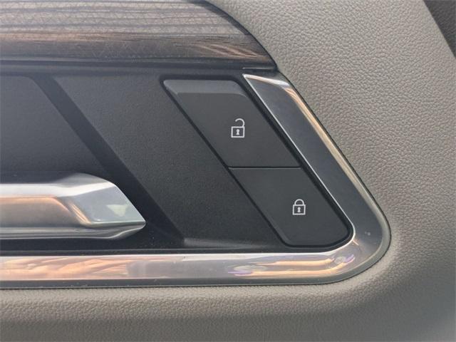 used 2022 Chevrolet Silverado 1500 car, priced at $39,042