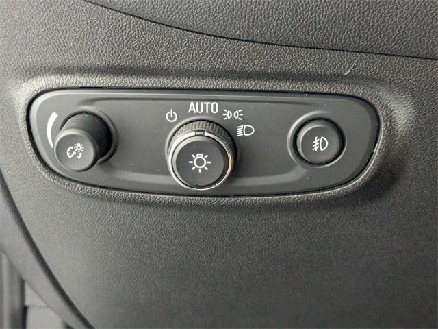 used 2021 Chevrolet Equinox car, priced at $21,928