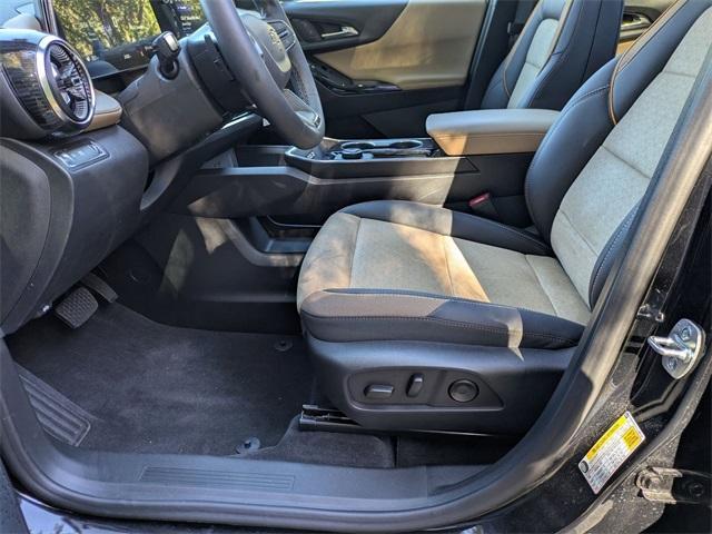 new 2026 Chevrolet Equinox car, priced at $33,840