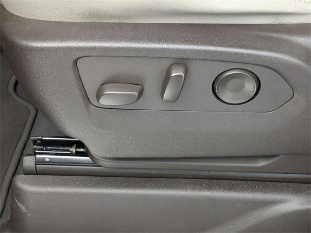 used 2023 GMC Yukon XL car, priced at $49,794