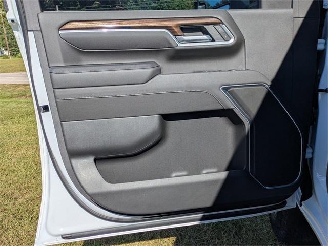 new 2025 Chevrolet Silverado 3500 car, priced at $70,940