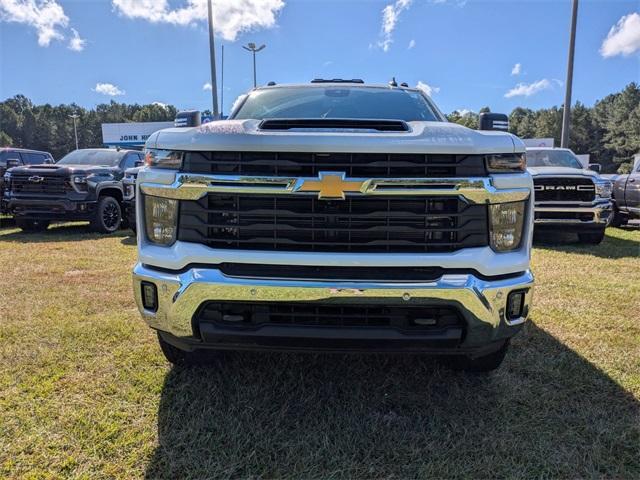 new 2025 Chevrolet Silverado 3500 car, priced at $70,940