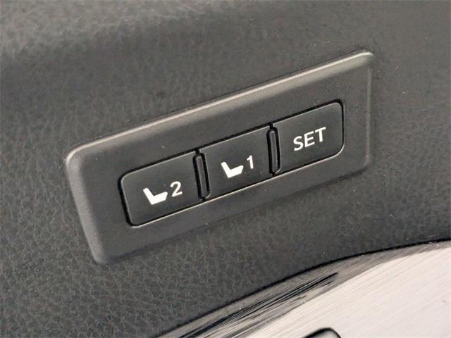 used 2018 Toyota RAV4 Hybrid car, priced at $26,579