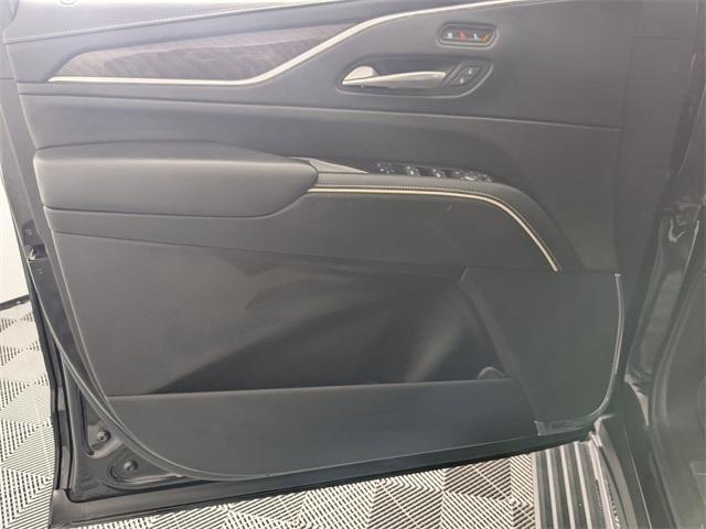 used 2023 Cadillac Escalade ESV car, priced at $71,742