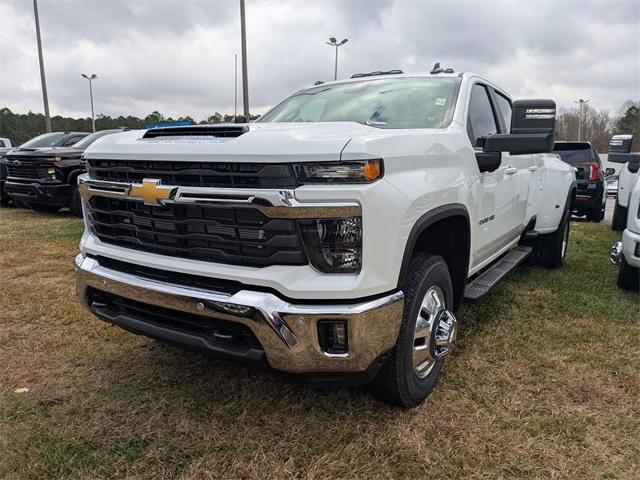 new 2026 Chevrolet Silverado 3500 car, priced at $76,620
