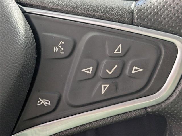 used 2023 Chevrolet Equinox car, priced at $21,200