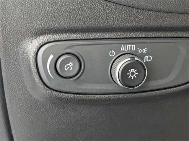 used 2023 Chevrolet Equinox car, priced at $21,200