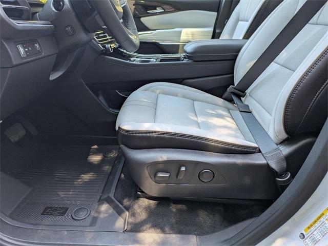 new 2026 Chevrolet Traverse car, priced at $57,490