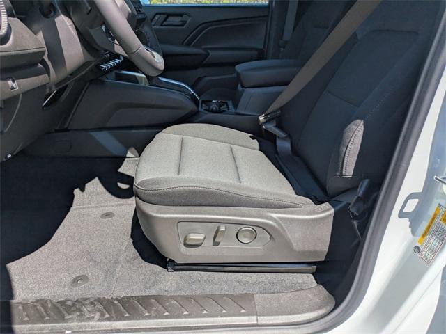 new 2025 Chevrolet Colorado car, priced at $31,135