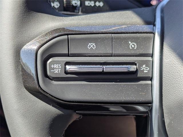 new 2025 Chevrolet Colorado car, priced at $31,135