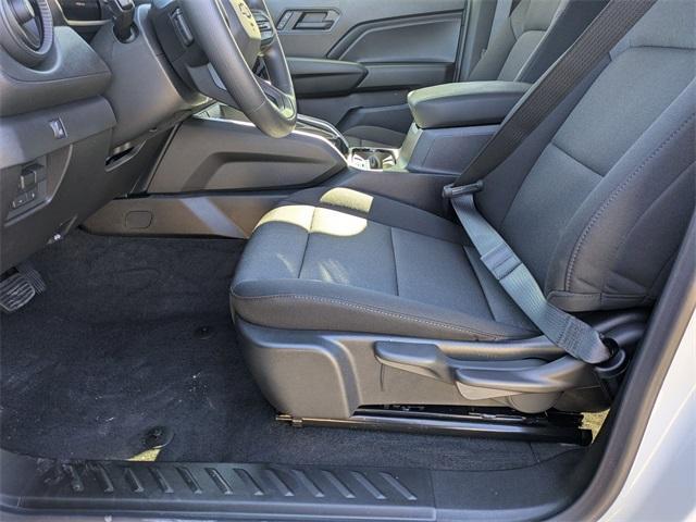 new 2026 Chevrolet Colorado car, priced at $33,590