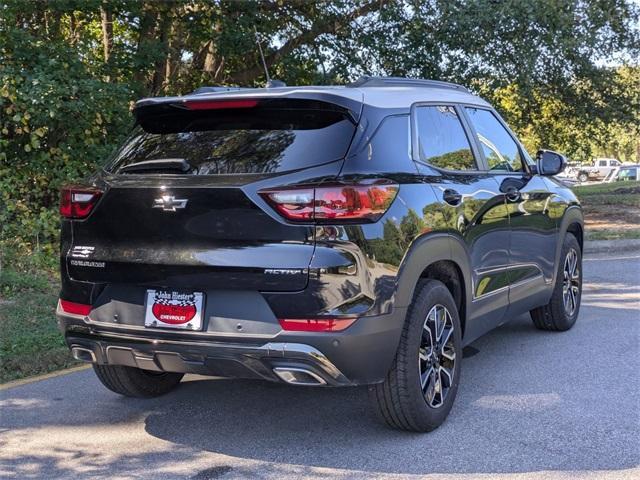 new 2025 Chevrolet TrailBlazer car, priced at $31,875