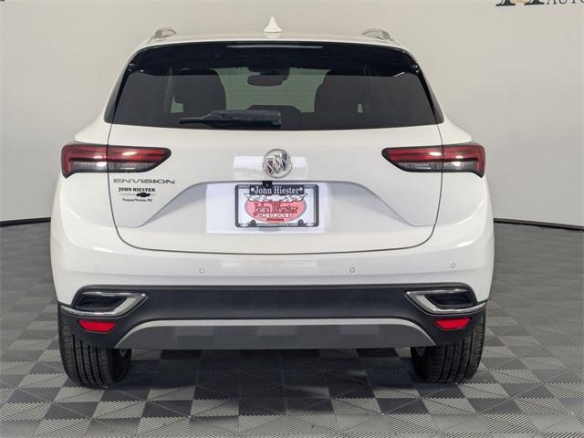 used 2022 Buick Envision car, priced at $23,898