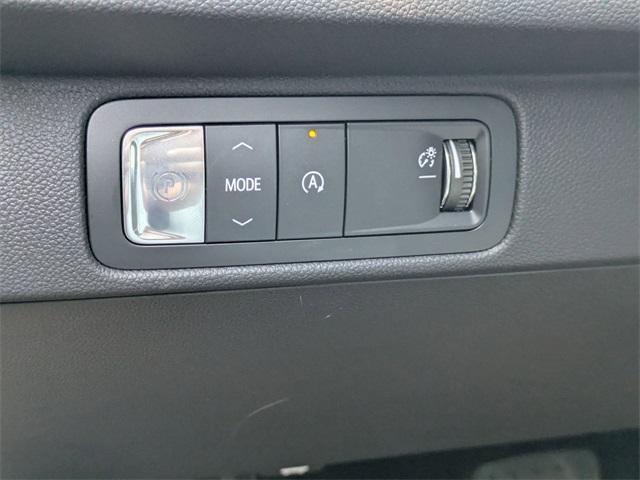 new 2026 Chevrolet Traverse car, priced at $55,495