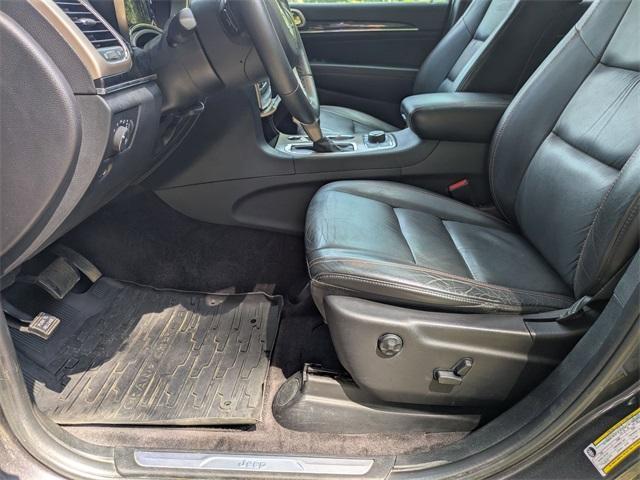 used 2016 Jeep Grand Cherokee car, priced at $13,164
