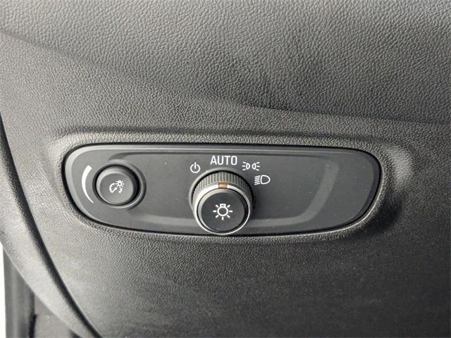 used 2022 Chevrolet Equinox car, priced at $19,147