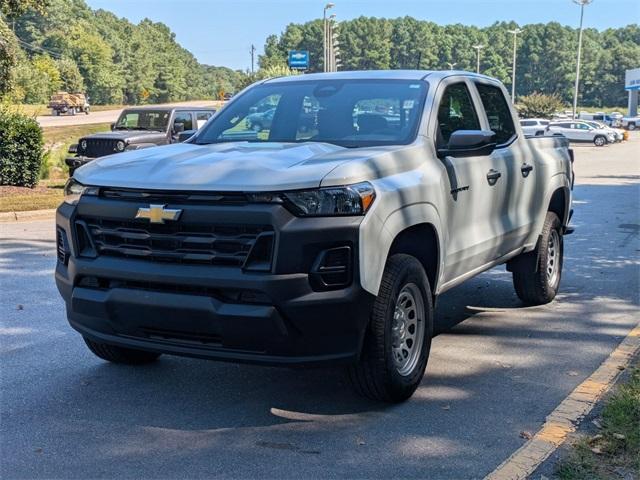 new 2025 Chevrolet Colorado car, priced at $31,595