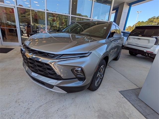 new 2025 Chevrolet Blazer car, priced at $37,785