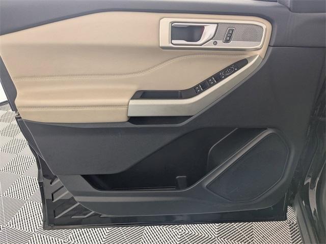 used 2023 Ford Explorer car, priced at $31,984